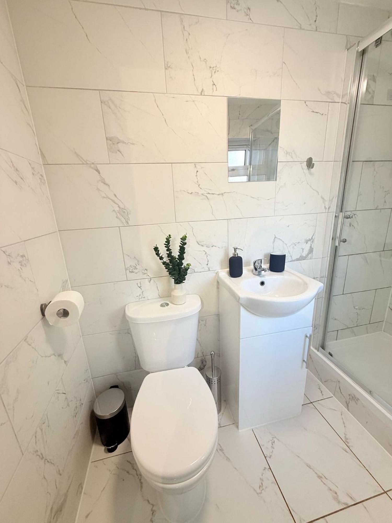Tottenham En Suites Guest Rooms London Exterior photo