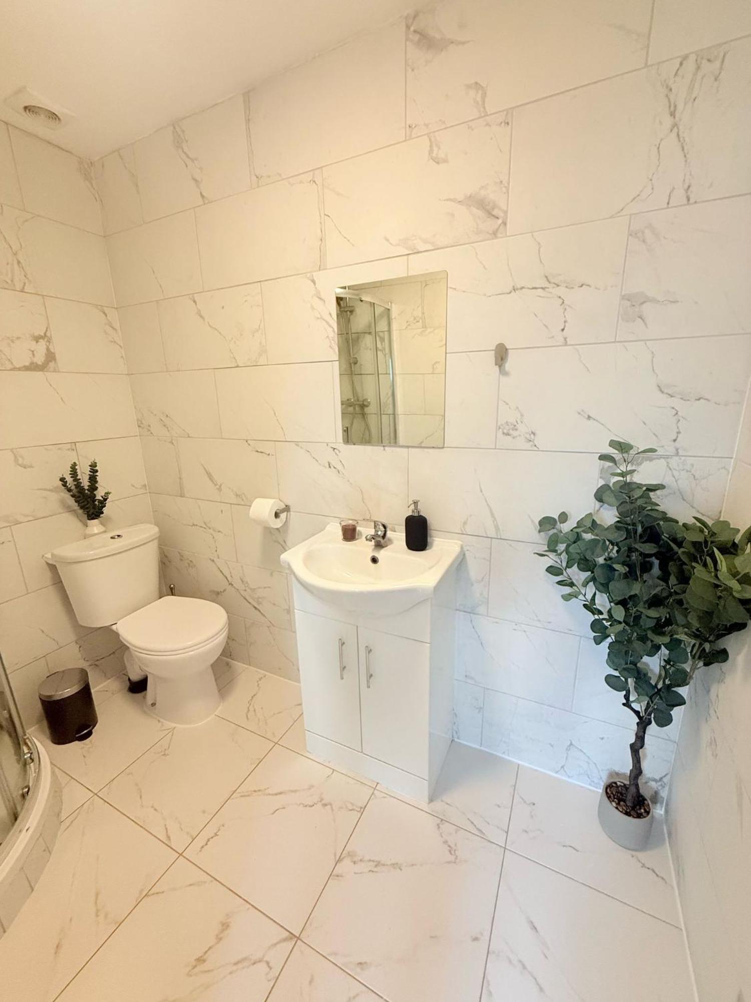 Tottenham En Suites Guest Rooms London Exterior photo