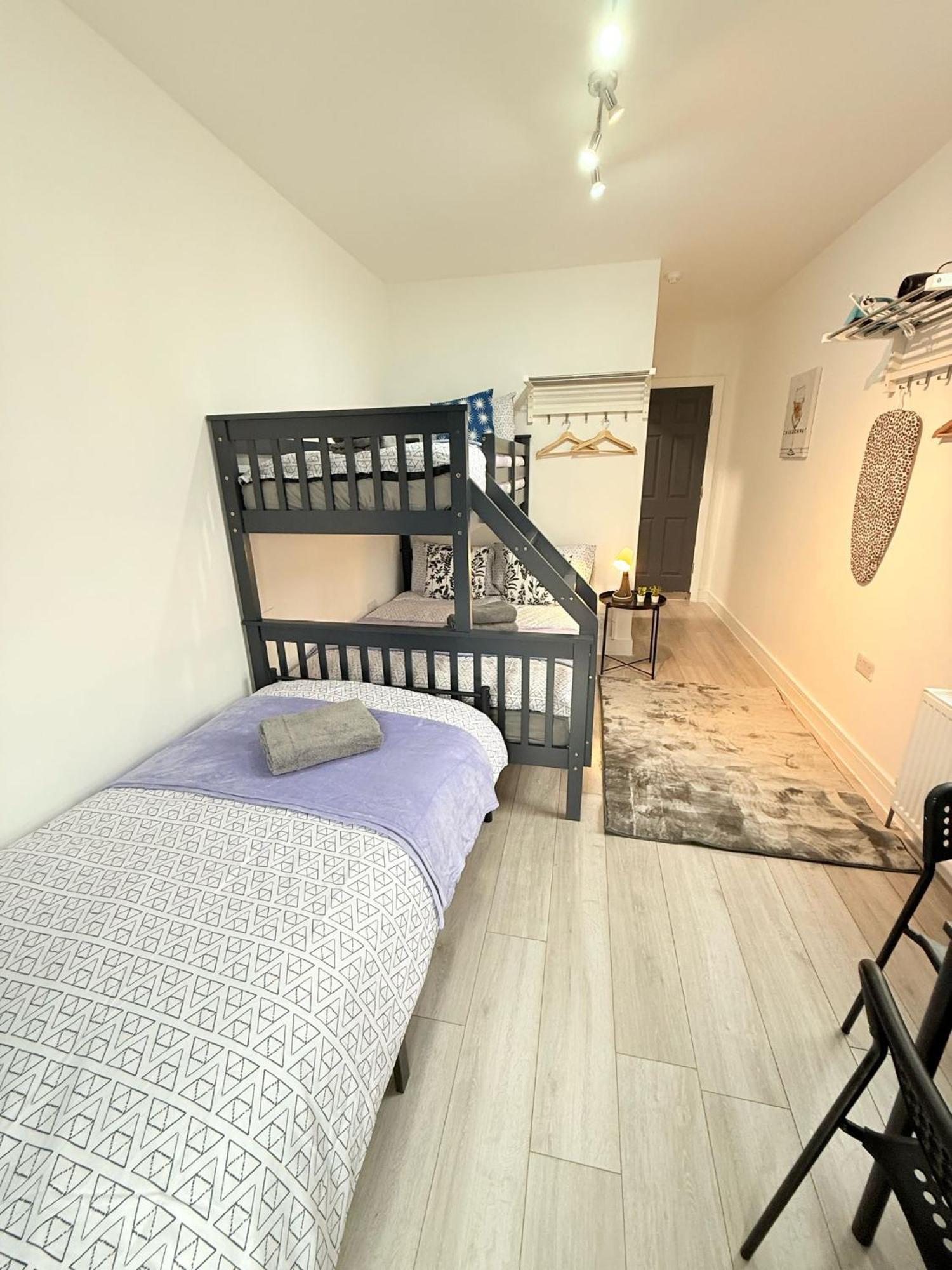 Tottenham En Suites Guest Rooms London Exterior photo